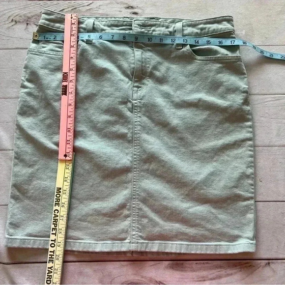 L.L.BEAN Womens Favorite Fit Denim Straight Pencil Jean Skirt 12R, Back Slit - Picture 11 of 11
